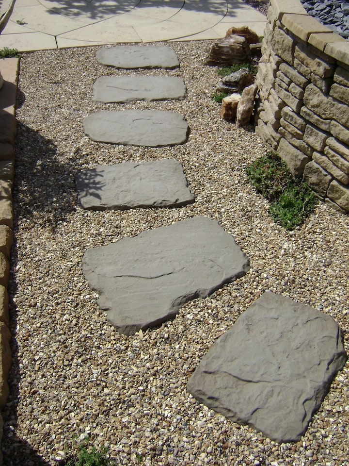 image 1 of Japanese Stepping Stone 475-550mm  Antique - Full Pallet of 25 - Bowland Stone
