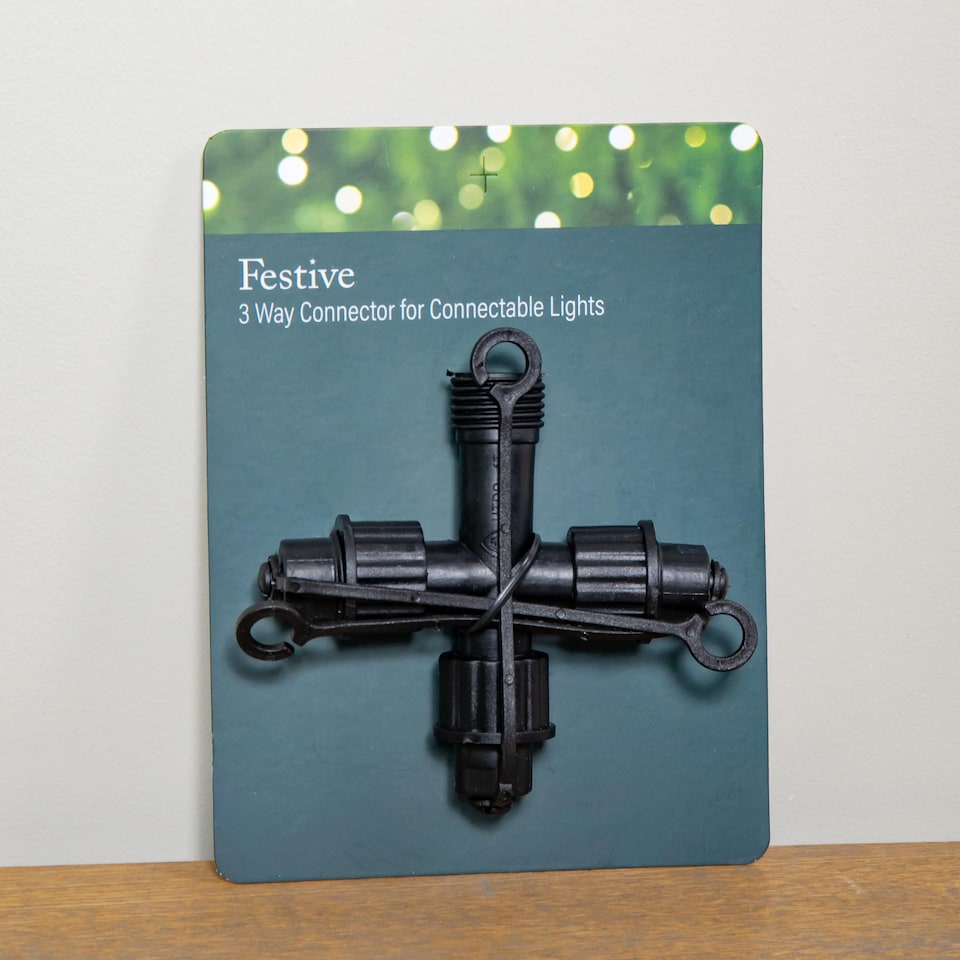 image 1 of 9cm x 10cm Black Plastic 3 Way Connector Max for Connectable String Lights