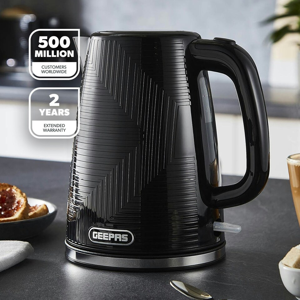 image 1 of GEEPAS 1.7L 3KW Cordless Electric Kettle, 900W 2 Slice Bread Toaster Combo Set Black