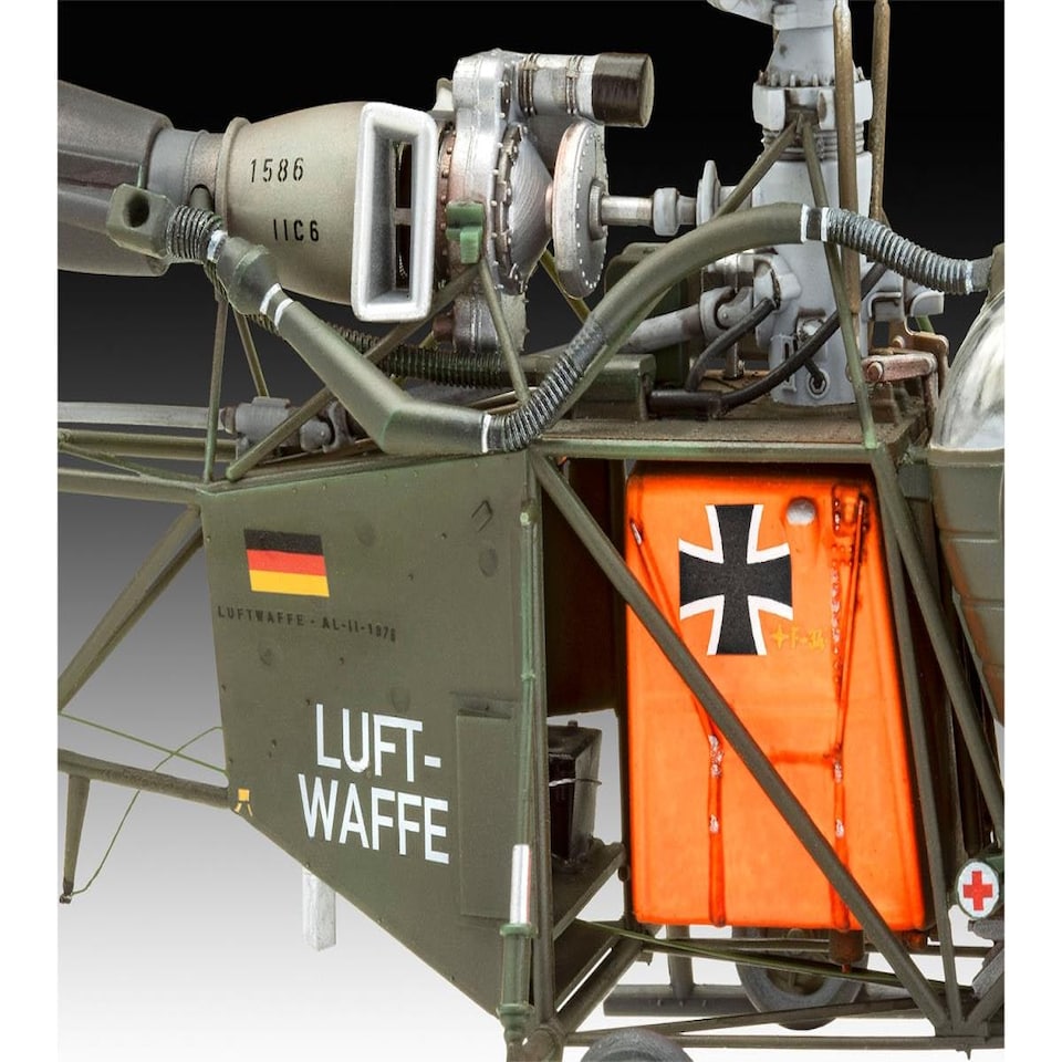 image 1 of Revell French Alouette II Helicopter (1:32 Scale)