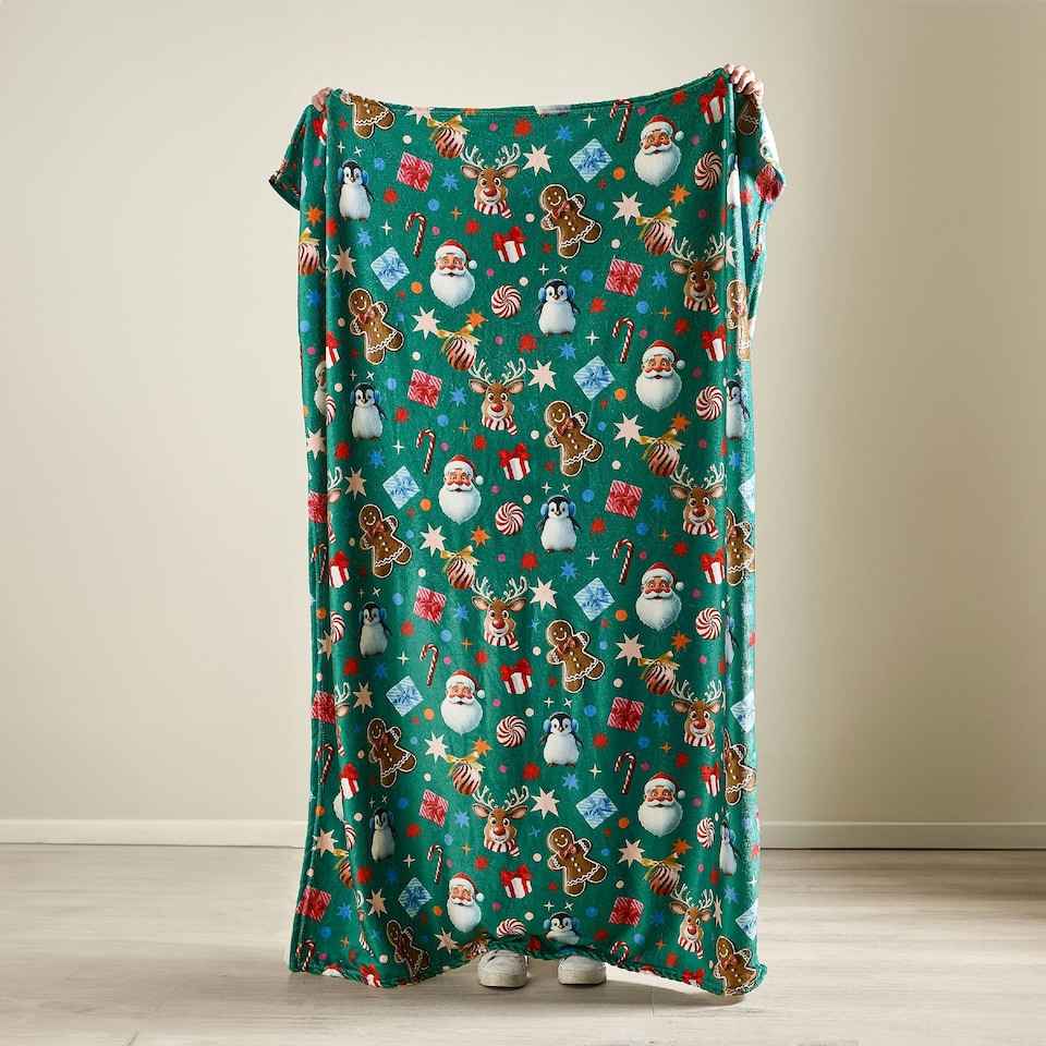 image 1 of Catherine Lansfield Christmas Icons Cosy Fleece 130x170cm Blanket Throw Green Green