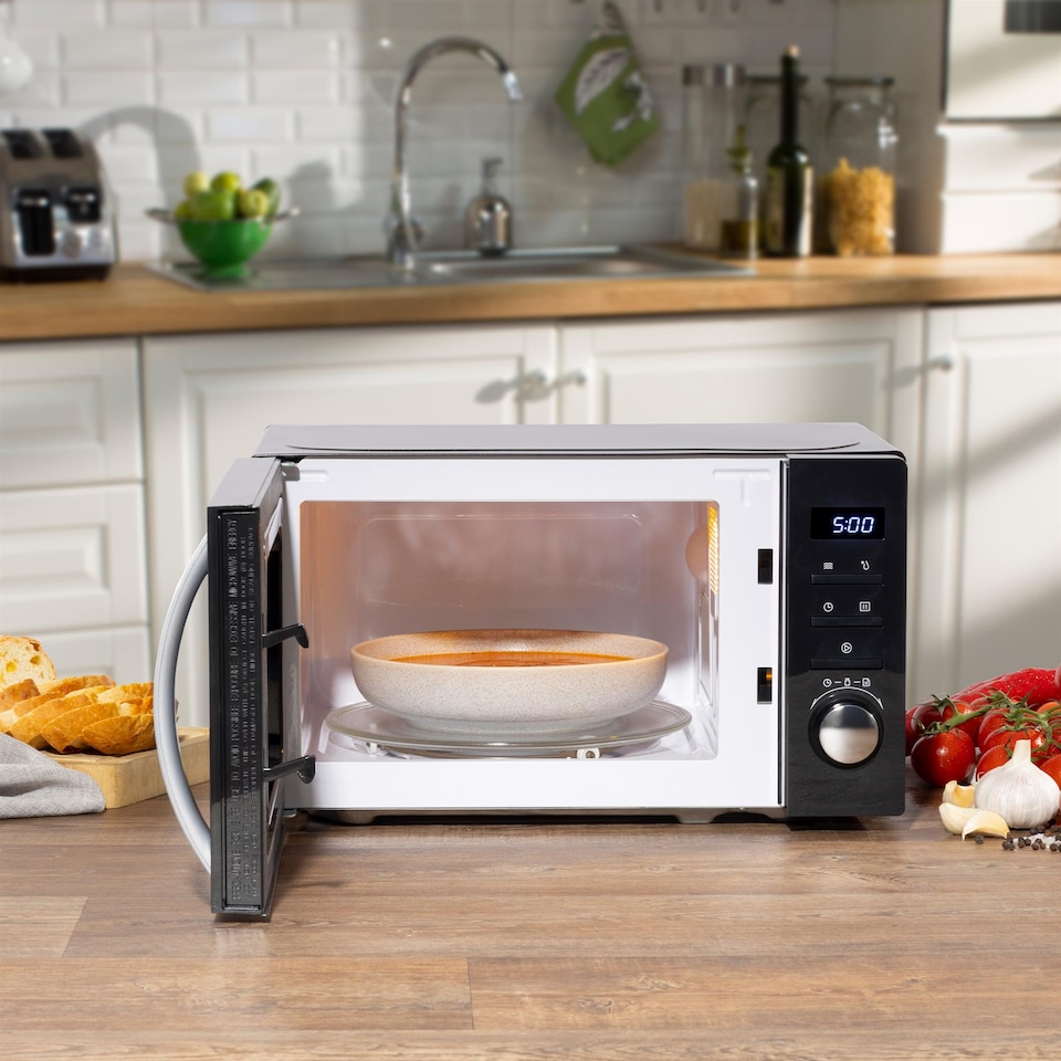 image 1 of Daewoo 20L 800W Black Digital Microwave | Black | 20L