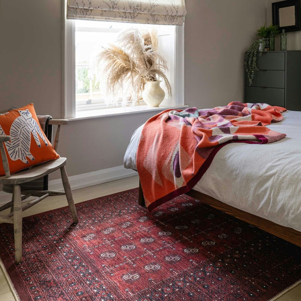 image 1 of KUKOON Distressed Red Traditional Persian Non Slip Washable Low Pile Rug 60cm x 110cm Red