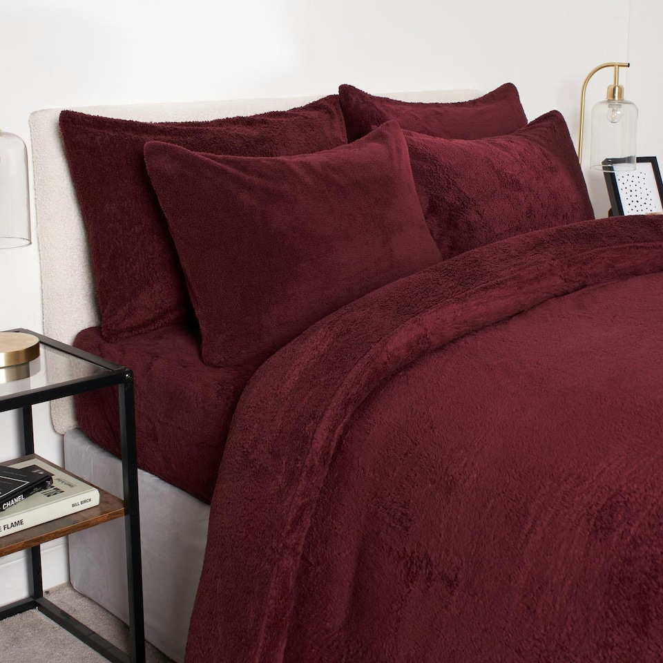 image 1 of OHS Teddy Fleece Ultra Soft Duvet Cover and Pillowcase Set, Single - Burgundy