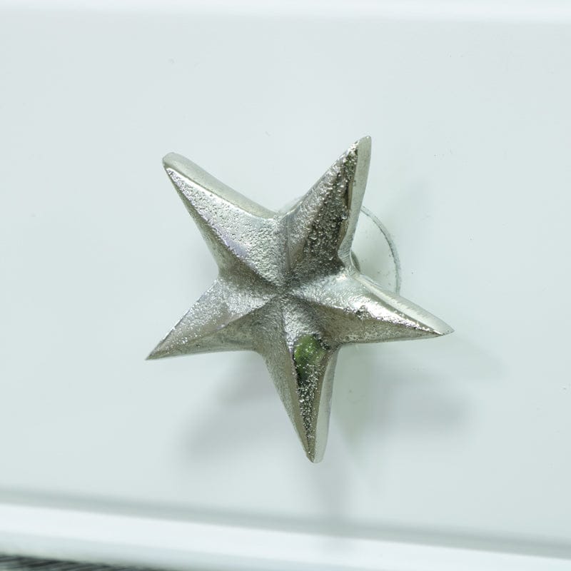Melody Maison Silver Star Drawer Knob in Metallic Silver