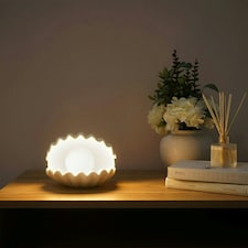 ValueLights Sammie White Ceramic Shell Shaped Clam Pearl Bedside Table Lamp Light - Bulb Included