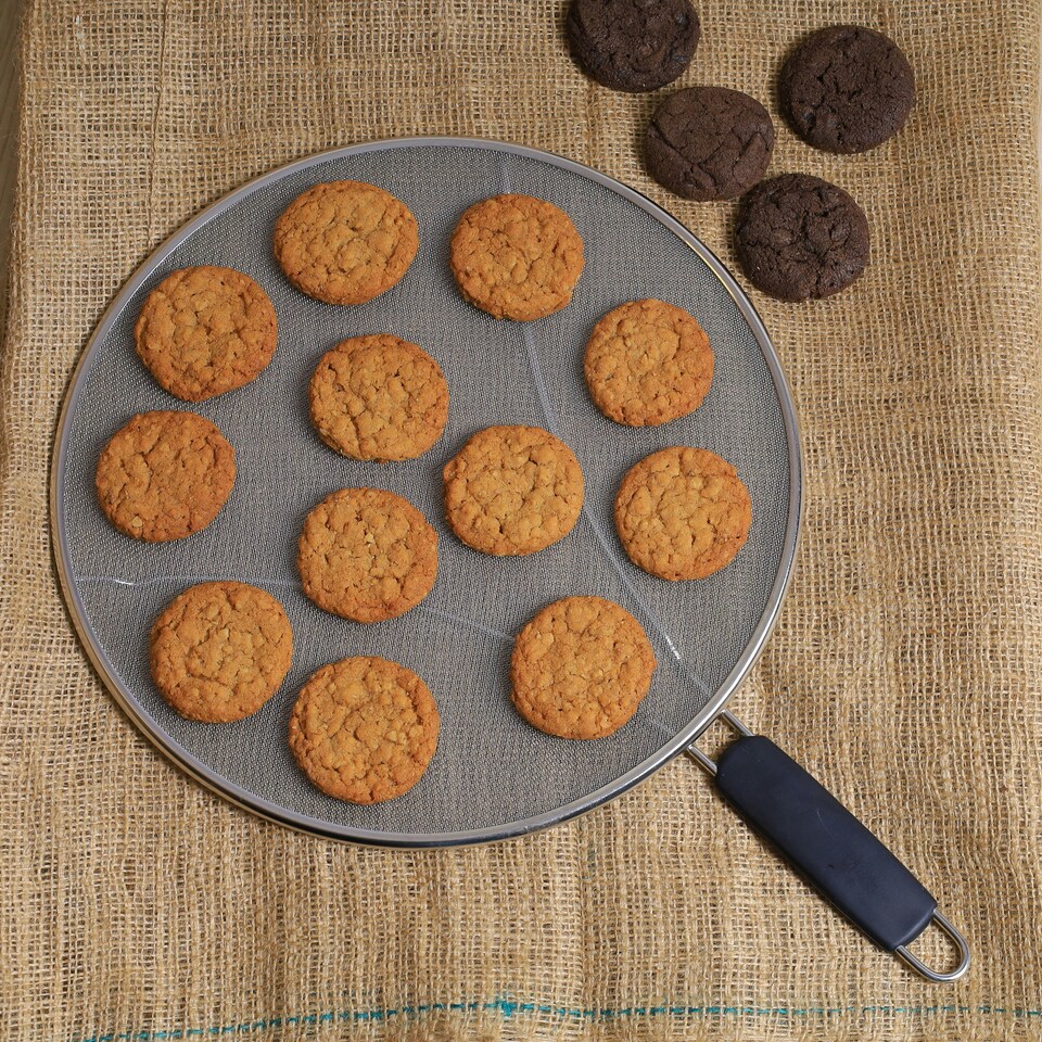 image 1 of Buckingham Stainless Steel Fine Mesh Splatter Screen Cooling Rack 25 cm