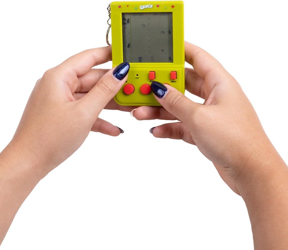 image 1 of The Grinch Keyring Arcade Game