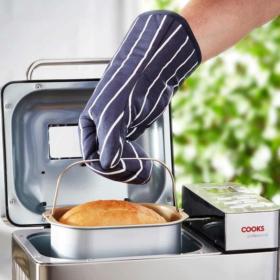 image 1 of Cooks Professional Bread Maker with Fruit and Seed Dispenser