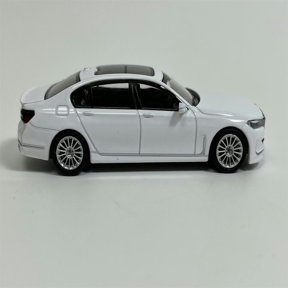 image 1 of BMW Alpina B7 xDrive Alpine White LHD 1:64 Mini GT MGT00557L