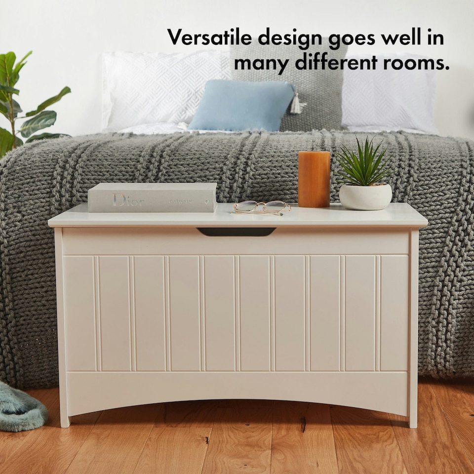 image 1 of VonHaus Holbrook White Storage Chest with Hinged Lid