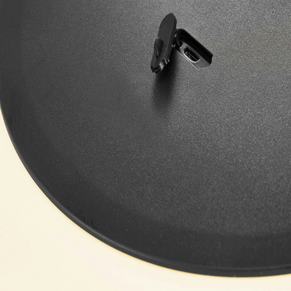 image 1 of Kettle 22 | Pendant | Black/white Black
