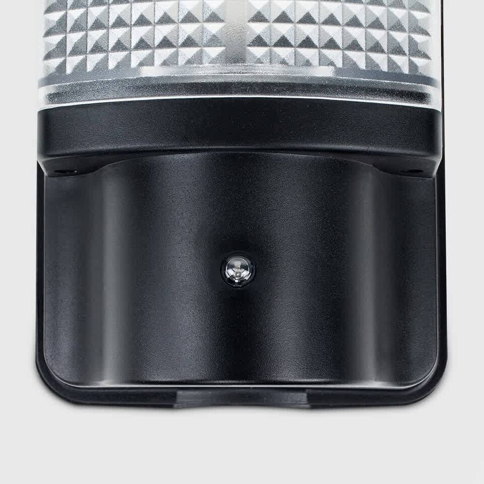 image 1 of ValueLights Griffin Outdoor IP44 Dusk to Dawn Bulkhead Wall Light and Warm White Bulb