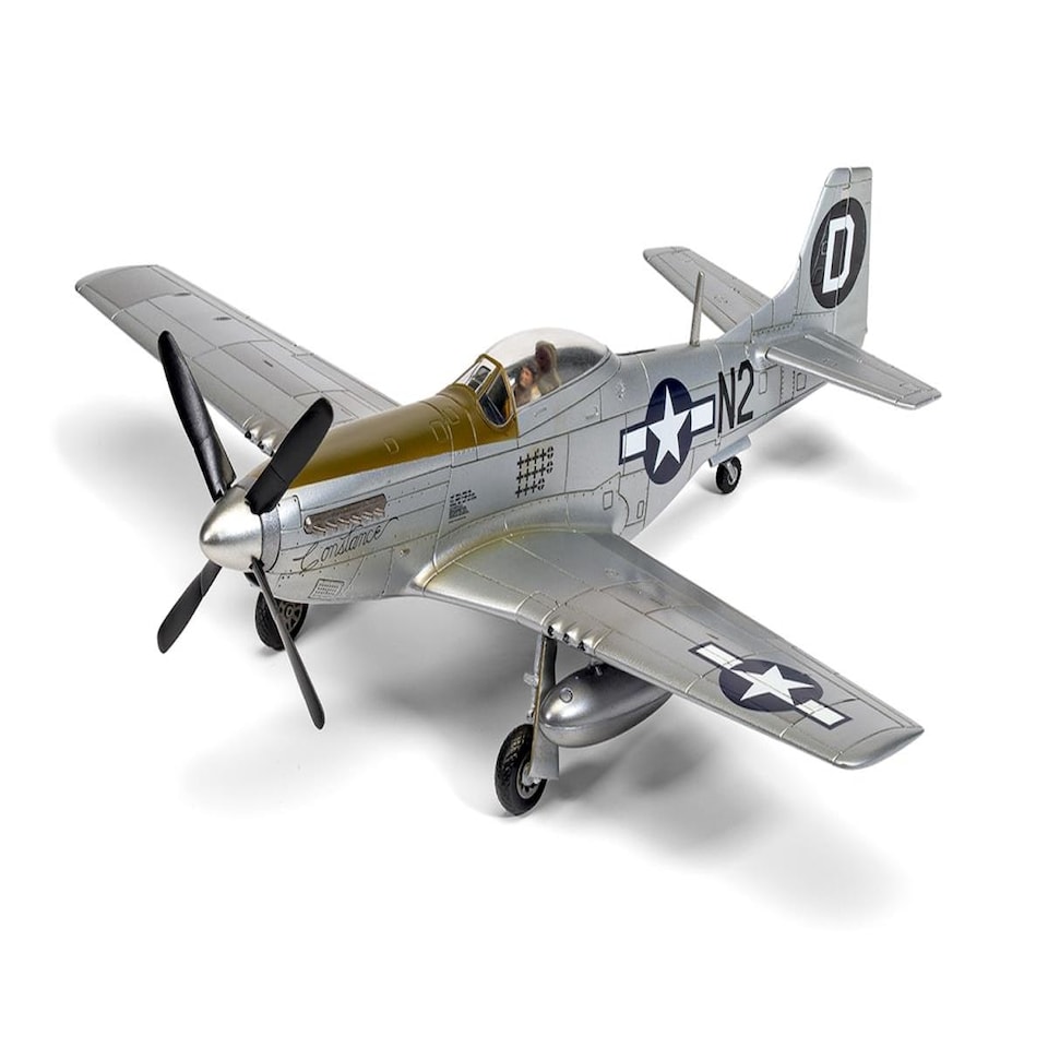 image 1 of Airfix US North American P-51D Mustang Starter Set (1:72 Scale)