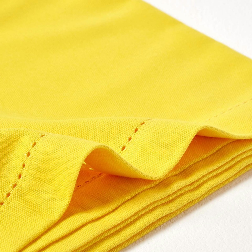 image 1 of Homescapes Yellow Tablecloth - 178 x 300 cm Yellow