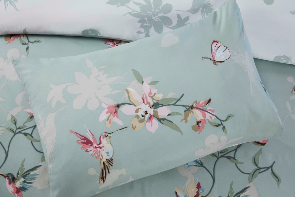 image 1 of Hummingbird Microfibre Reversible Duvet Cover Set with Pillowcase | Green | King | 1