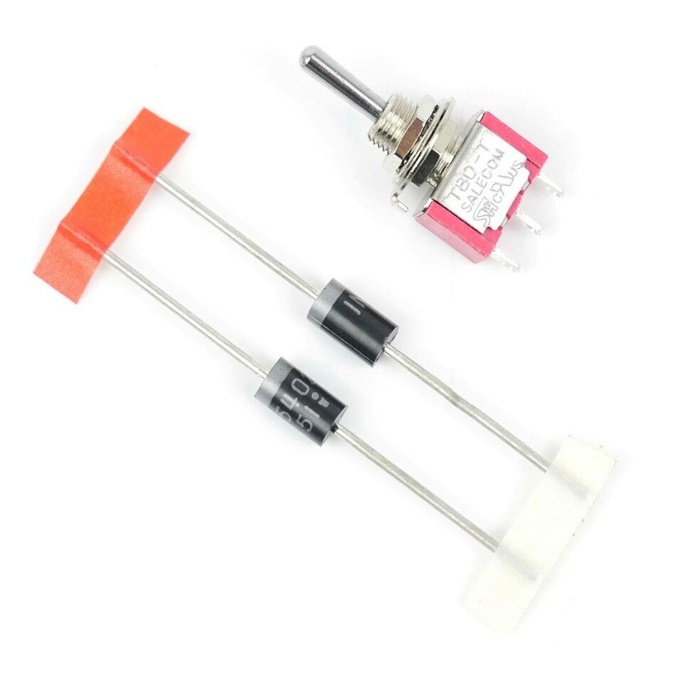 image 1 of Gaugemaster Electric SPDT (Momentary) Toggle G Scale Point Motor Switch