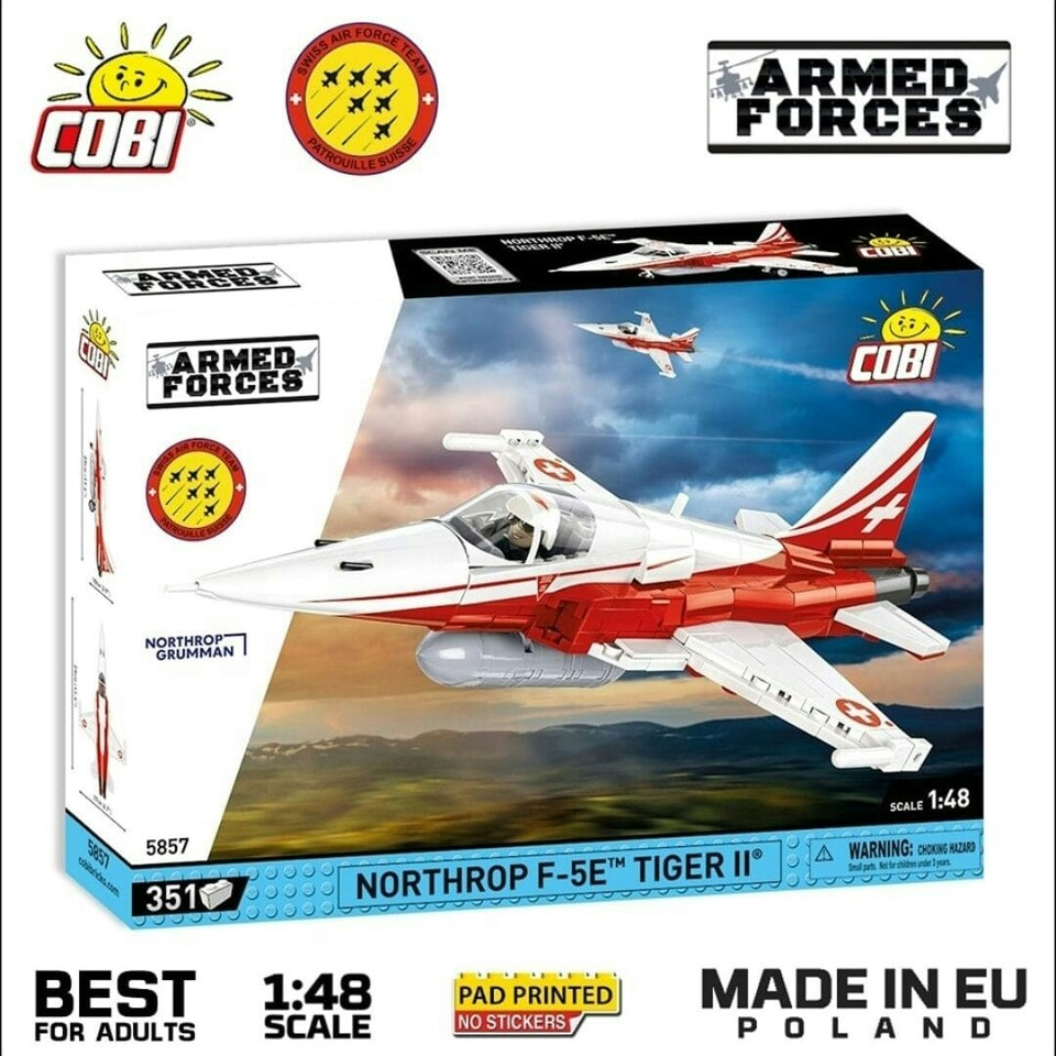 image 1 of Northrop F-5E Tiger II brick plane model - COBI 5857 - 351 bricks