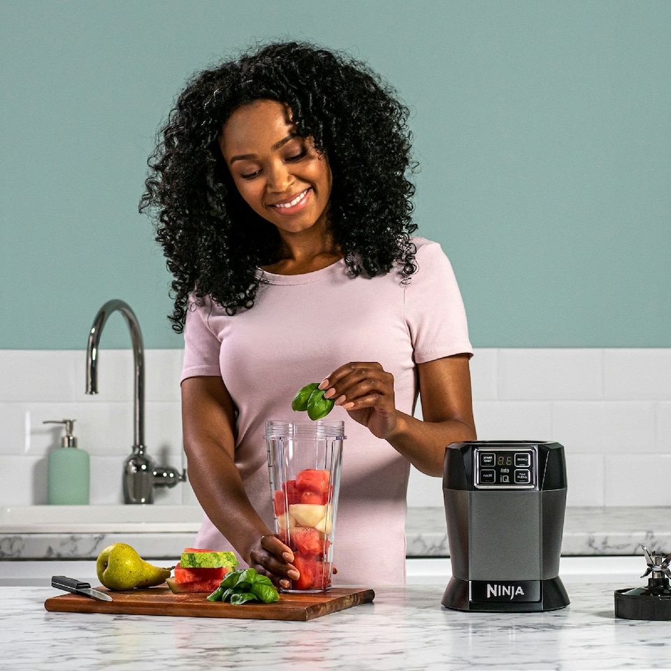 image 1 of Ninja Blender with AutoiniQ BN495UK Multi