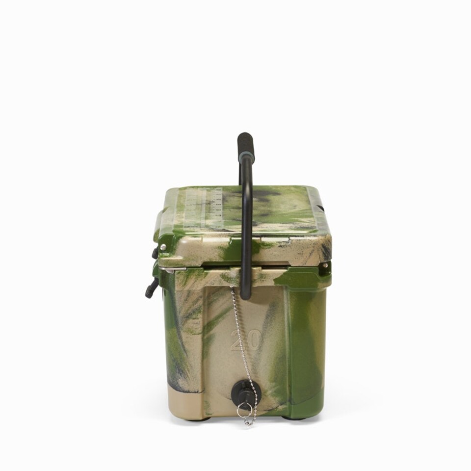 image 1 of Utoka 20 Hard Cooler Cool Box - Rotomoulded LLDPE & Polyurethane foam - L34 x W54 x H36 cm - Camo Green | Green