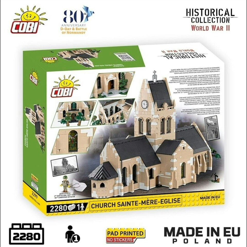 image 1 of Church Sainte-Mere-Eglise brick model - COBI 2299 - 2280 bricks