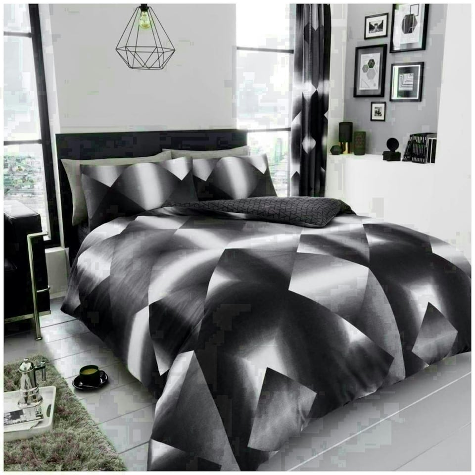 image 1 of 3D Triangle Printed Duvet Cover Set Reversible Polycotton Beddings Black | King