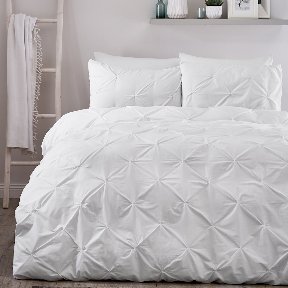 image 1 of Serene Lara Duvet Cover Set White