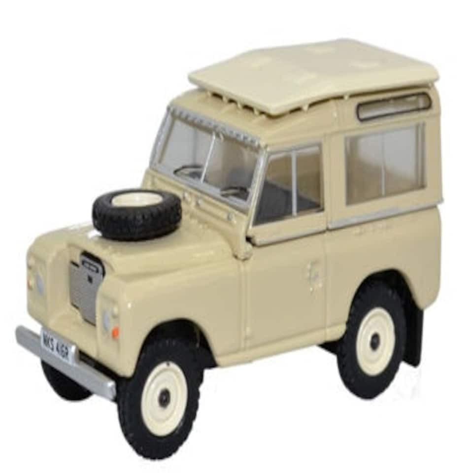 Oxford Diecast Land Rover Series III Station Wagon Limestone