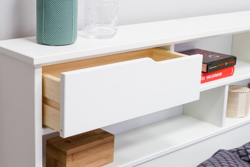 image 1 of 5ft King Size Pure white,wood,wooden low foot end, bed frame.Shaker style with shelves.