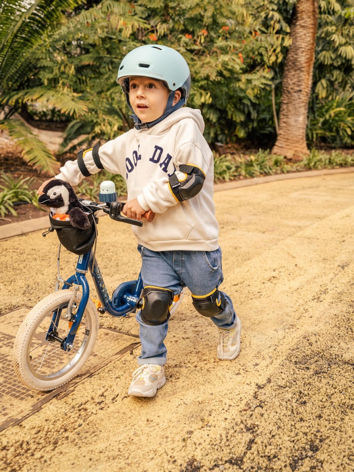 image 1 of Decathlon One Size Cycling Elbow and Knee Protectors Set 3-6 Years - Black