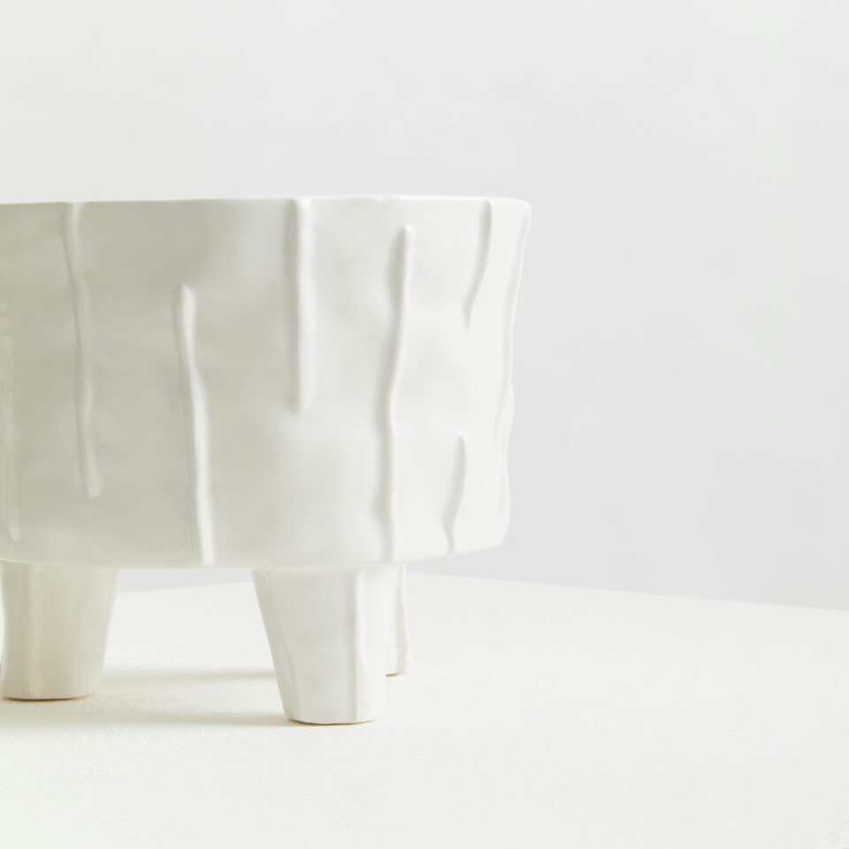image 1 of Interiors by Premier Stylish Design White Large Planter, Lightweight Large Garden Flower Pot, Versatile Planter For  Plants White