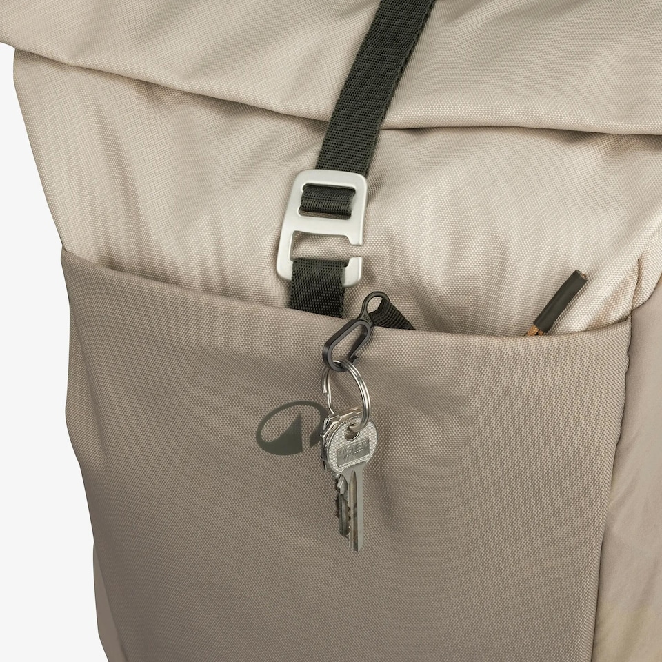 image 1 of Decathlon Escape 500 Rolltop 16+ 4L hiking backpack
