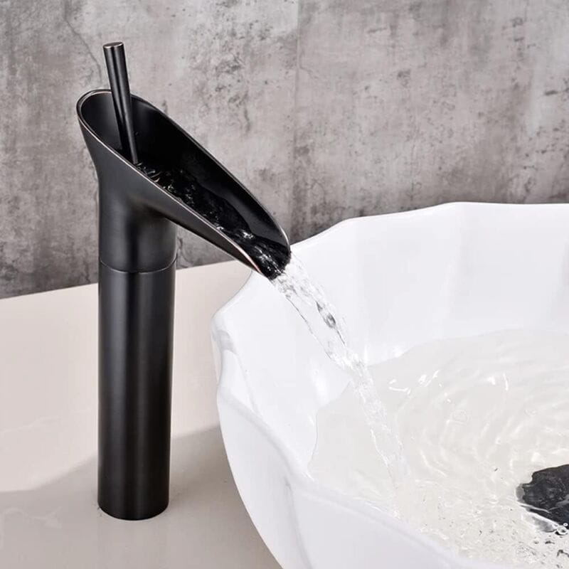 Basin faucet,waterfall bathroom faucet,bathroom mixer tap,vintage black single lever mixer tap,adjustable hot and cold basin mixer