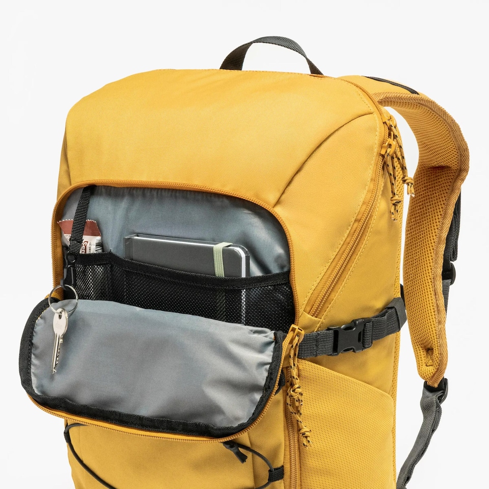 image 1 of Decathlon Arpenaz 500 20L hiking backpack