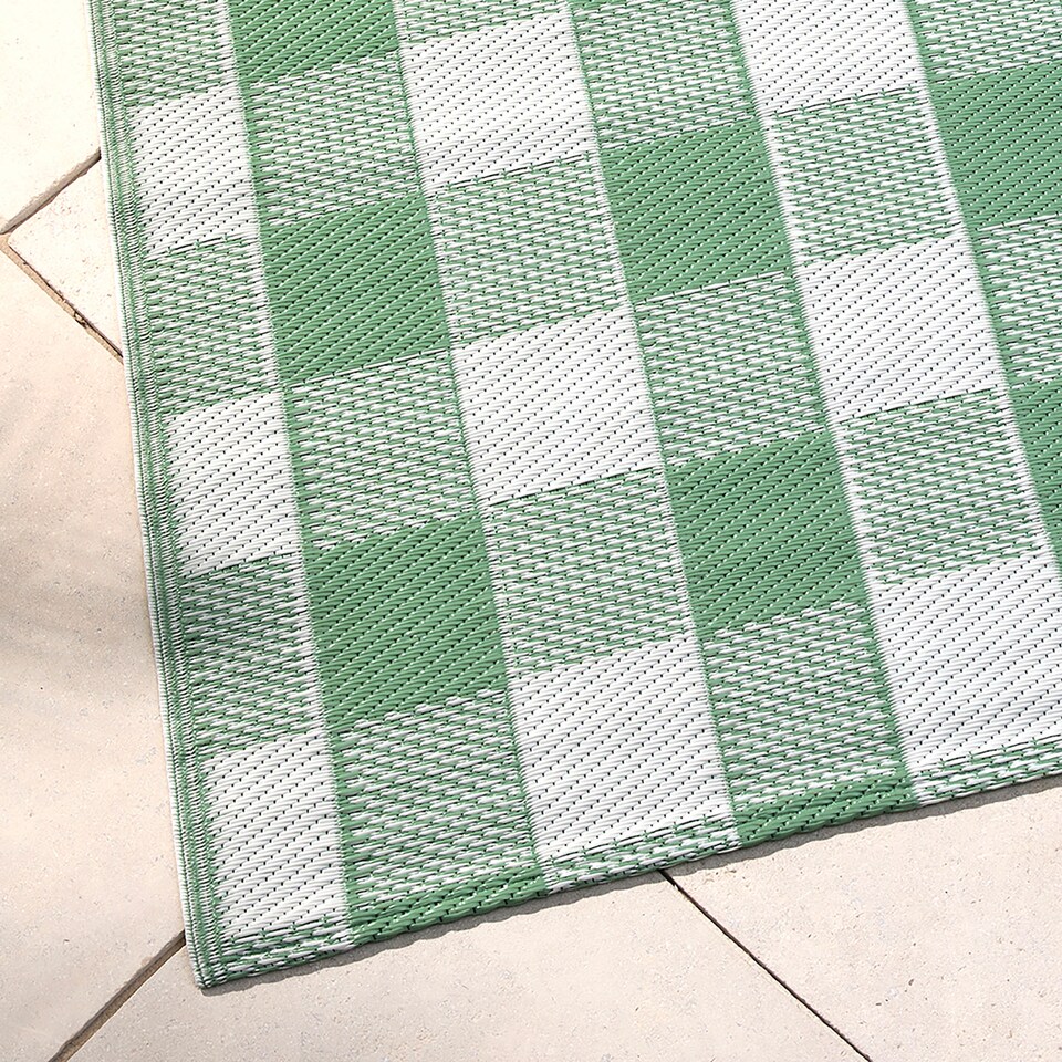 image 1 of D & D Gingham Outdoor Rug Green