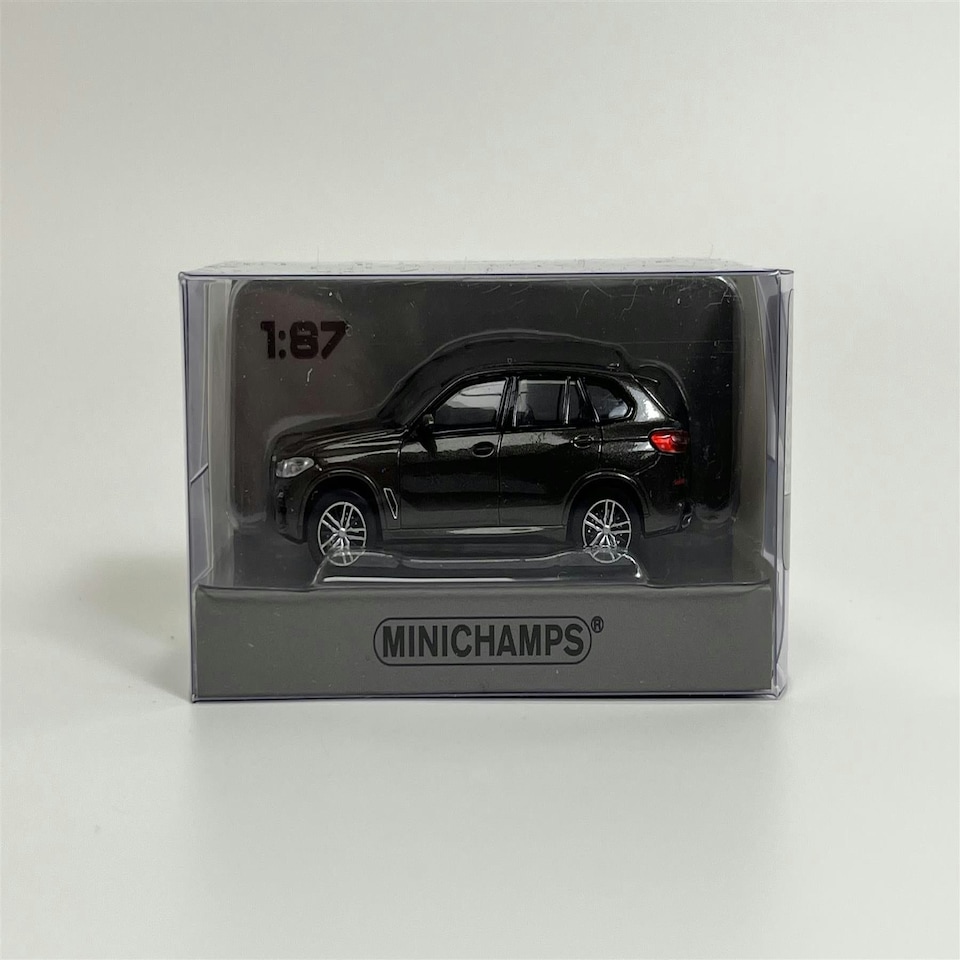 image 1 of BMW X5 2019 Beige Metallic 1:87 Scale Minichamps 870029200