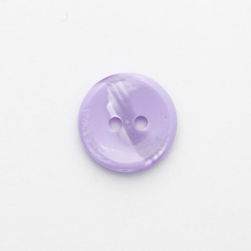 Minerva Purple Round Plastic Buttons for Dressmaking - 15mm - per value pack of 100