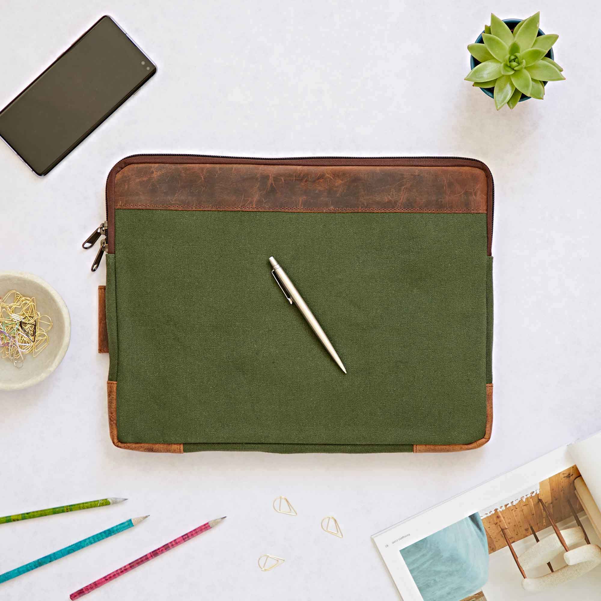 Paper High Leather & Canvas 14 inch Laptop Case in Green