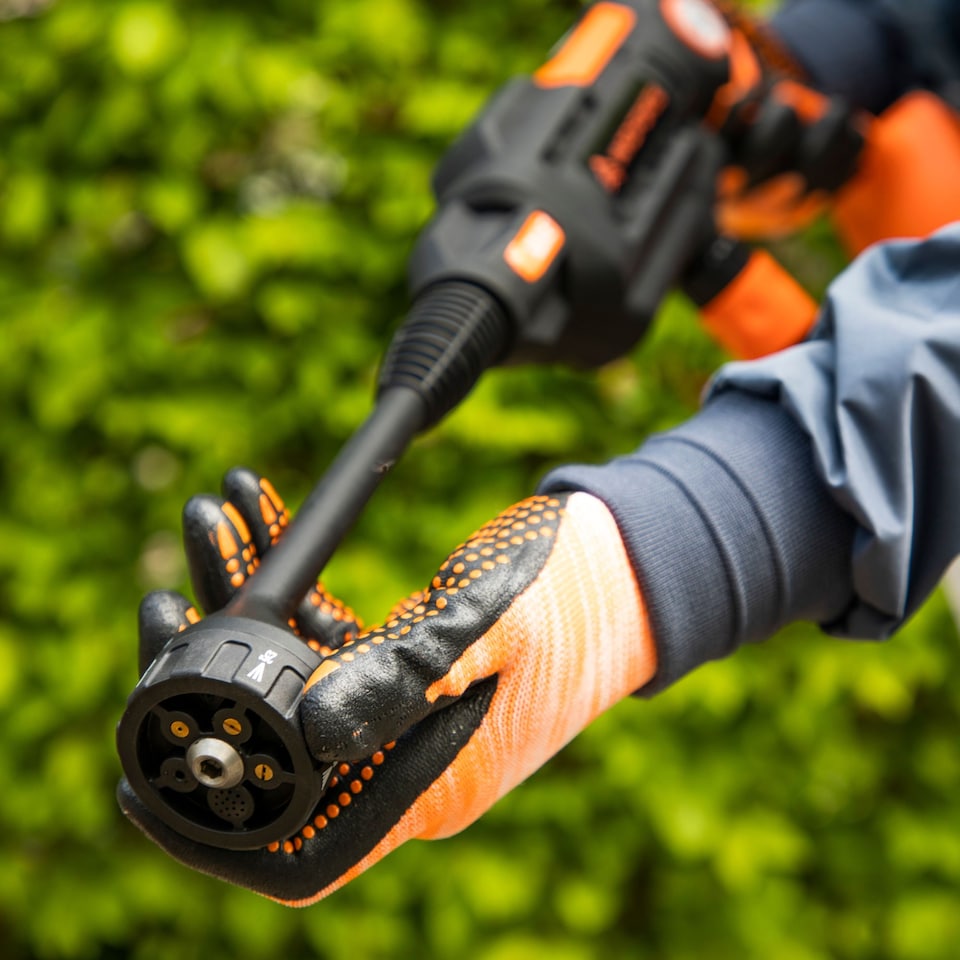 image 1 of Yard Force 20V 2.5Ah 5-in-1 Aquajet Cordless Pressure Cleaner 22 Bar Pressure 370L/h Flow Rate 6m Hose with Accessories | Black