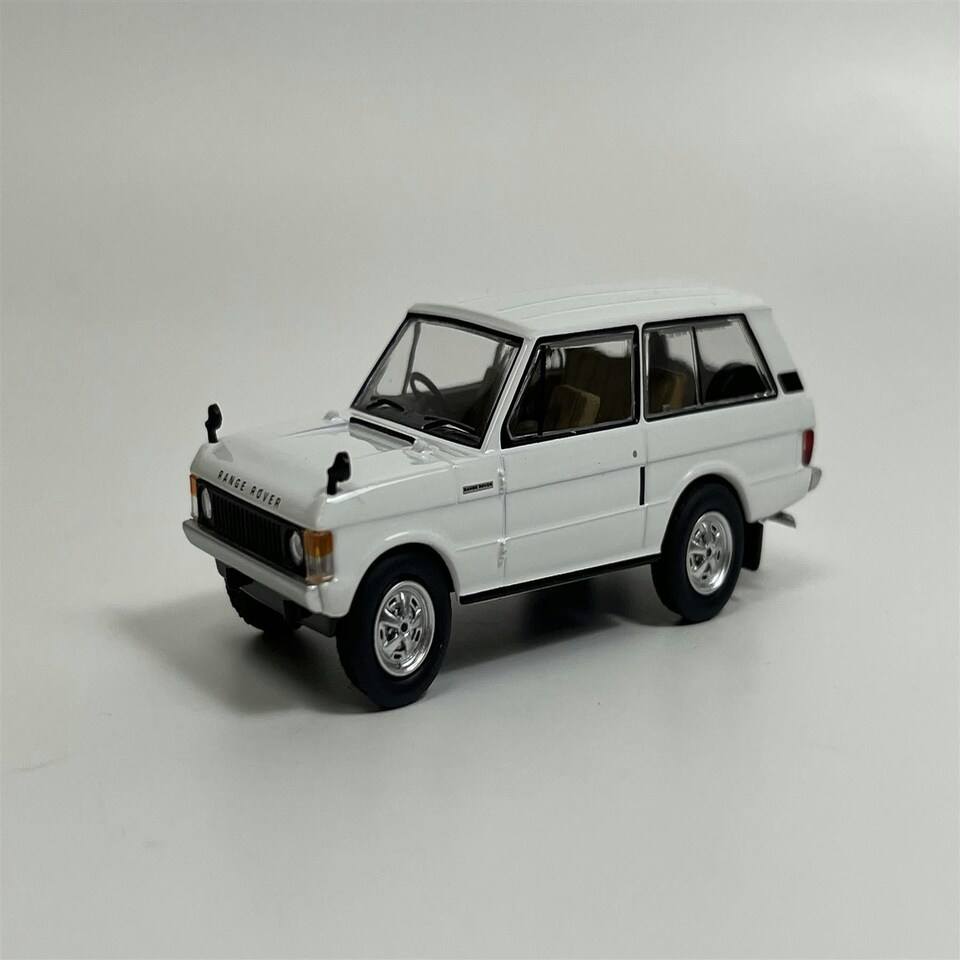 image 1 of Range Rover Davos White RHD 1:64 Scale Mini GT MGT00658R