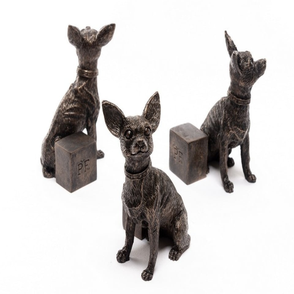image 1 of Chihuahua Plant Pot Feet - Set of 3 - L5 x W6 x H9.5 cm | Grey