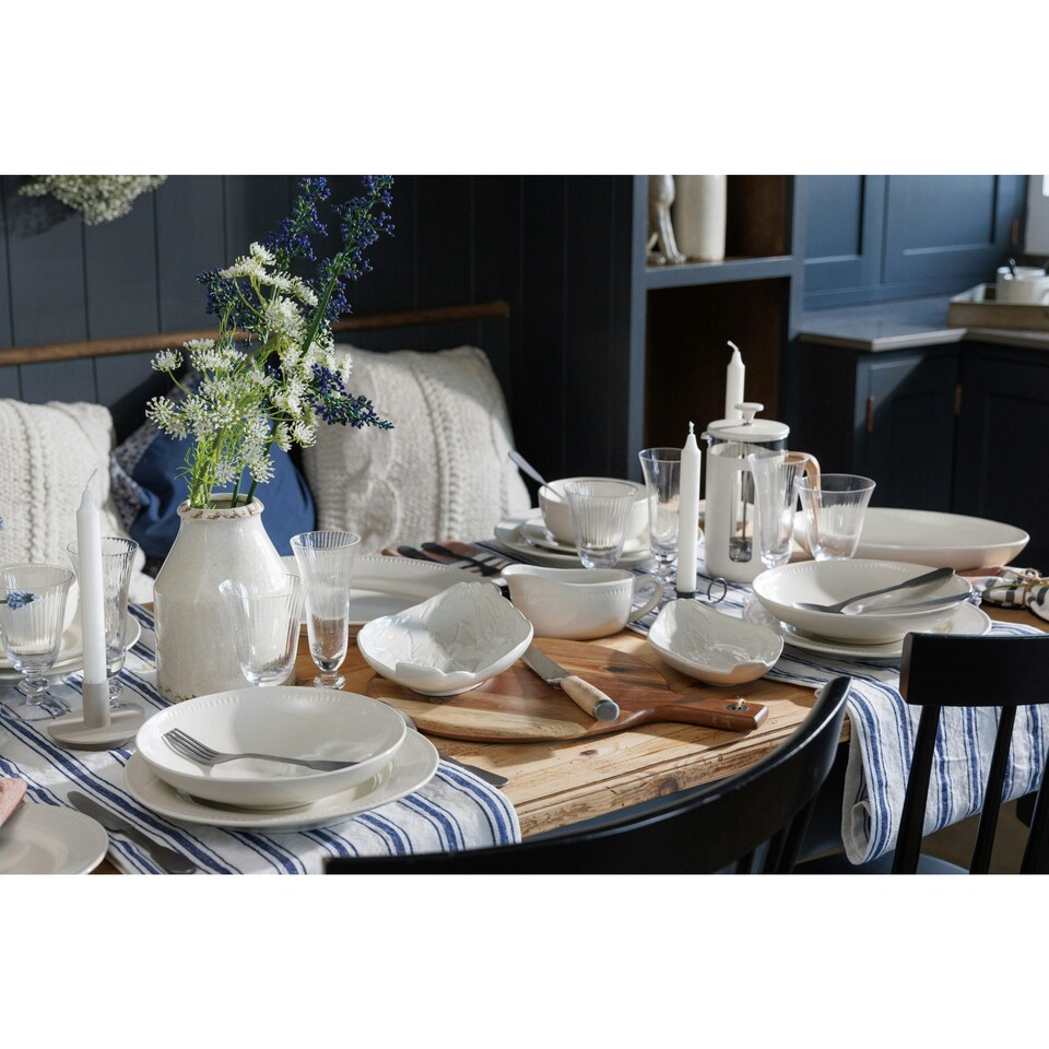 image 1 of Mikasa Gravy Boat Cream Stoneware 300ml