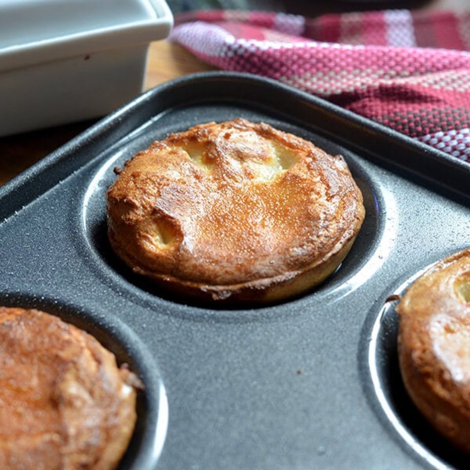 image 1 of Stoven Non-Stick 24cm 4 Hole Yorkshire Pudding Pan