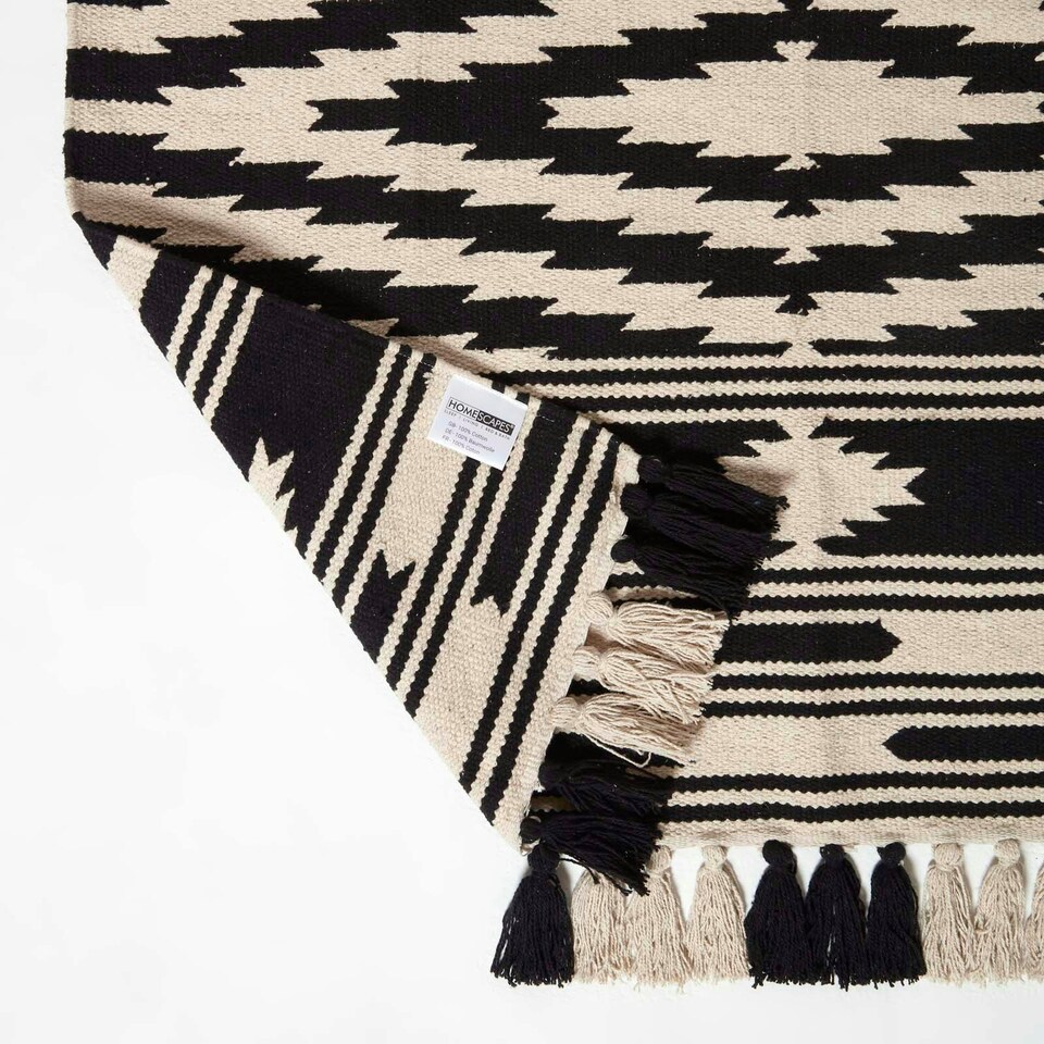 image 1 of Homescapes Dinan Black and White Kilim Cotton Rug - 240 x 300 cm | Black | 240 x 300 cm