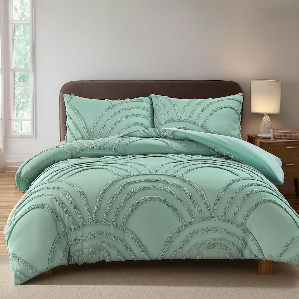 image 1 of Duvet Cover And Pillowcase Set Silver White Or Green Tufted Luxury Design Polyester Bed Linen Green | Green | King