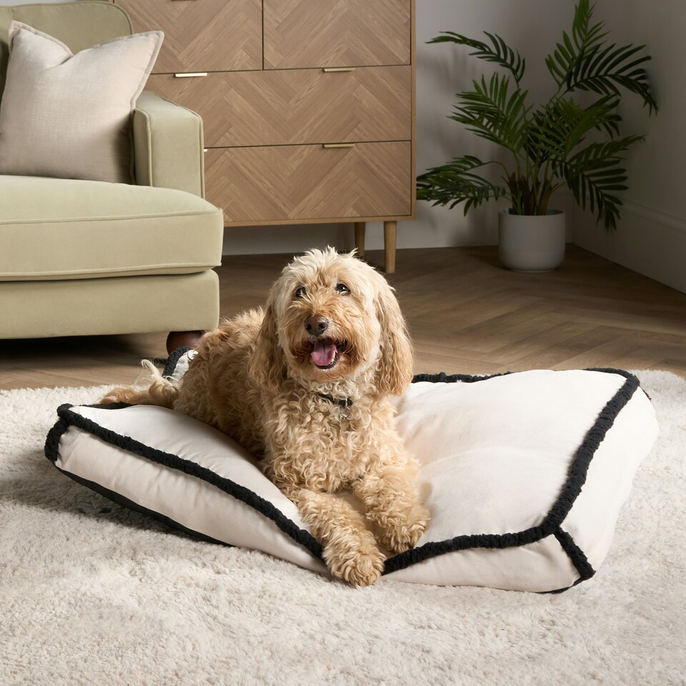 image 1 of OHS Sherpa Bind Rectangular Soft Plump Plush Cosy Pet Dog Cat Crate Cushion Bed Mat Multi | Cream and Black | M