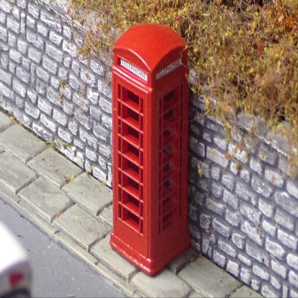 image 1 of GM Structures Telephone Box (Pre-Built)