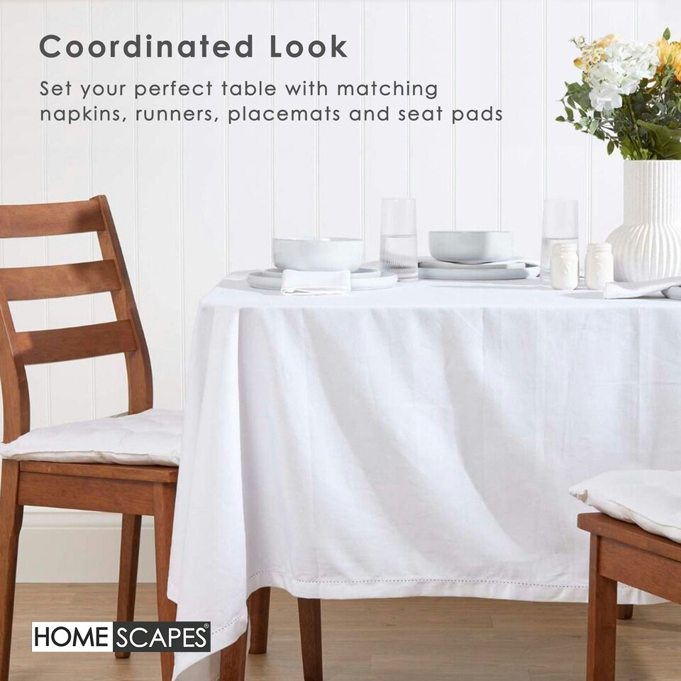 image 1 of Homescapes White Tablecloth - 178 x 300 cm White