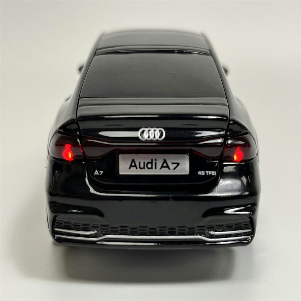 image 1 of Audi A7 Black LHD 1:32 Scale Tayumo 32140016