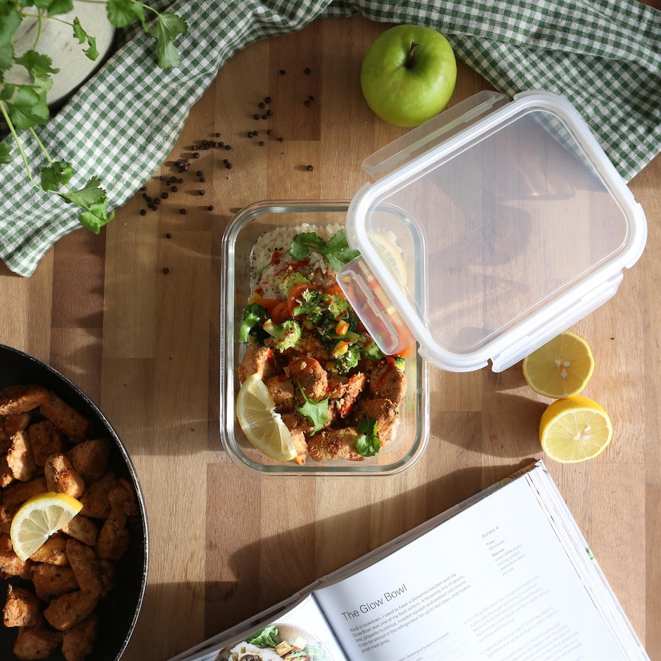 image 1 of Harbour Housewares Glass Food Storage Containers with Lids - 1 Litre - Pack of 2